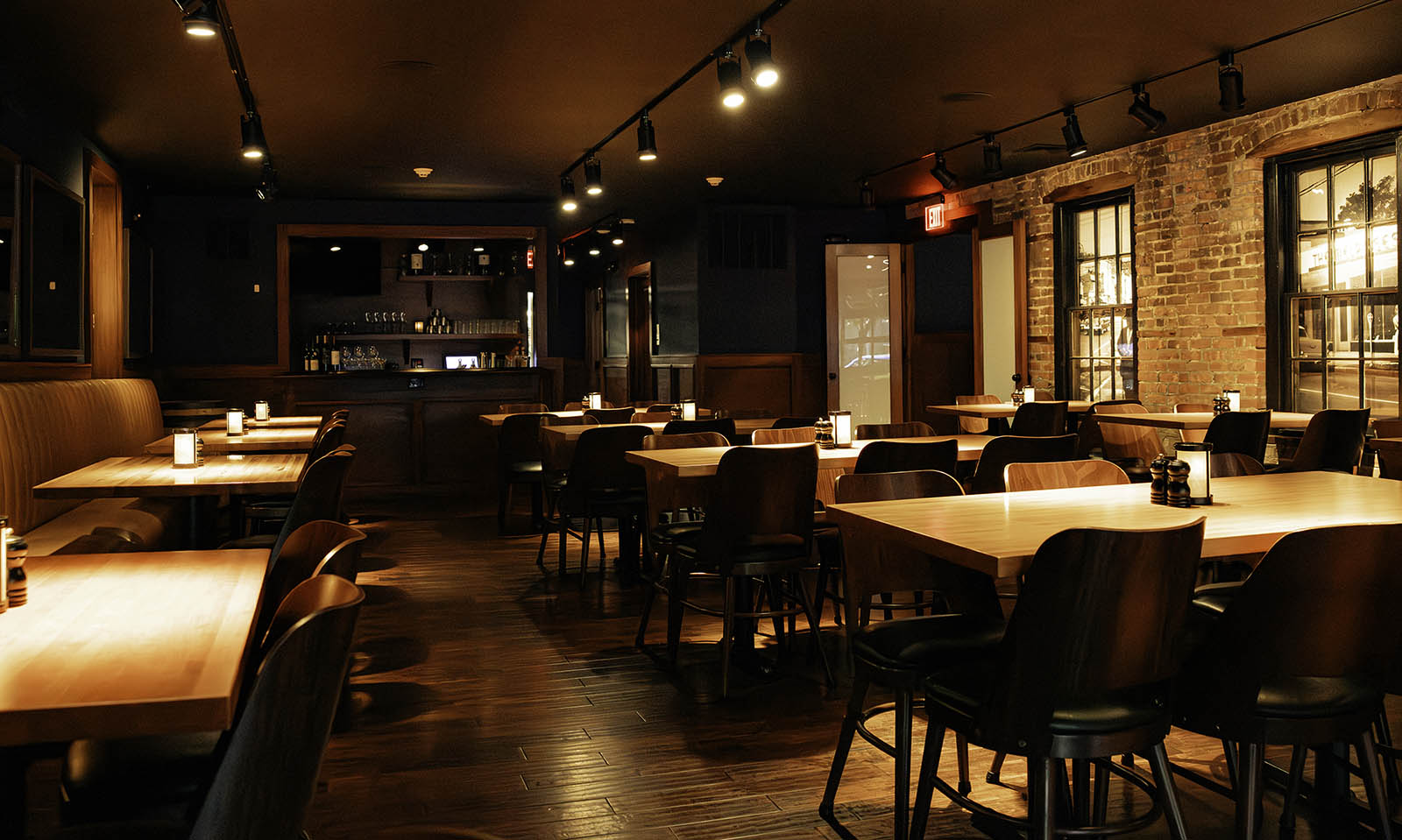 private party restaurant shot